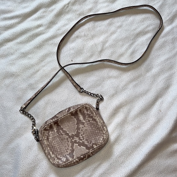 MK snake skin satchel BROKEN zipper - Picture 5 of 7